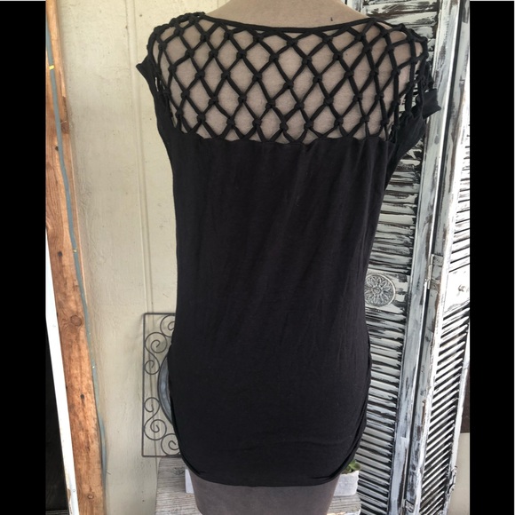 Top - Picture 2 of 6